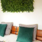 Greenhouse Apartman